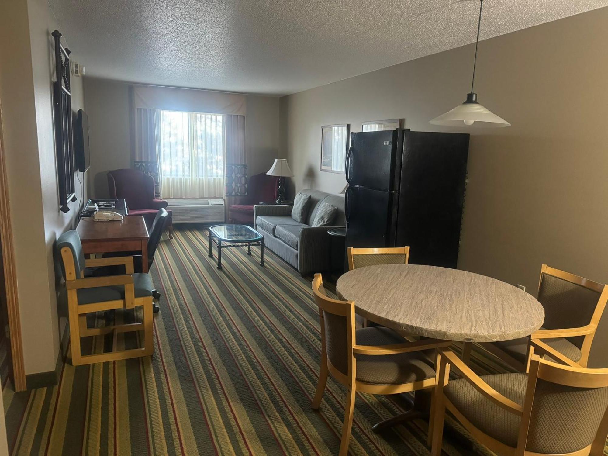 Super 8 By Wyndham Sparta Exterior photo